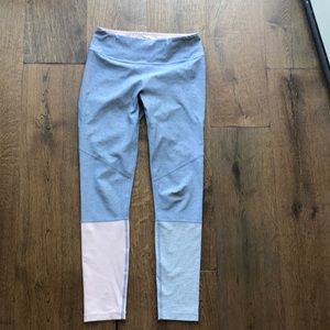 Outdoor voices dipped 7/8 leggings